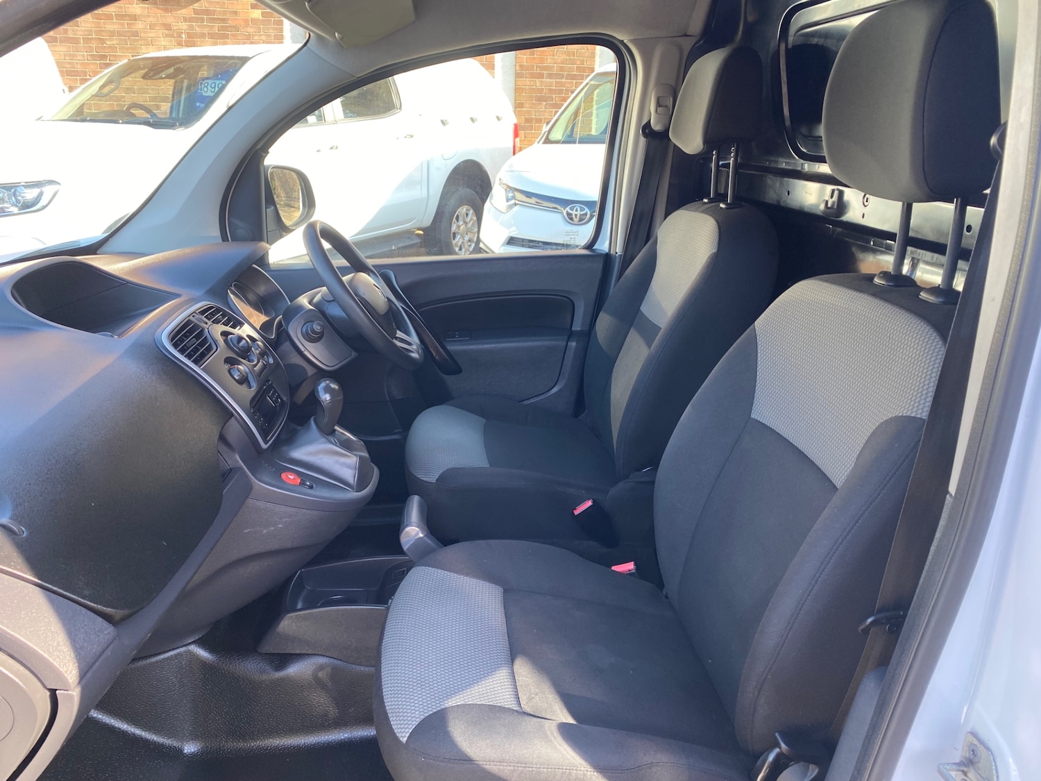 Used Renault Kangoo 2021 for sale - 77774874: Photo 13