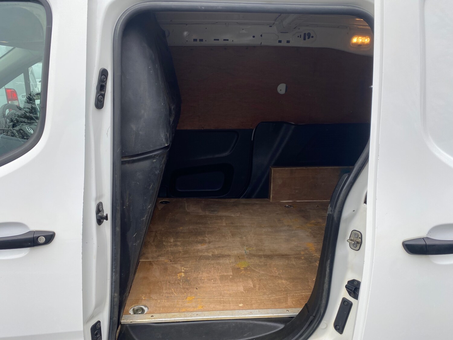 Used Vauxhall Combo 2021 for sale - 77682661: Photo 7