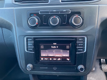 Used Volkswagen Caddy 2018 for sale - 77555353: Photo