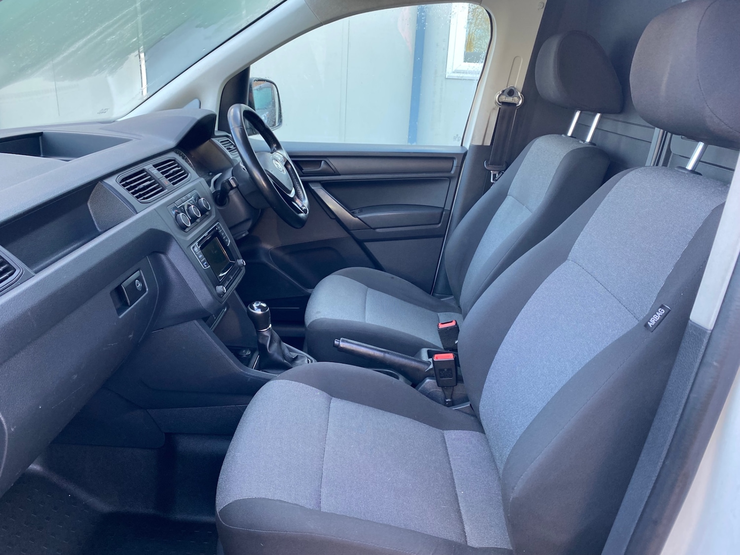 Used Volkswagen Caddy 2018 for sale - 77555353: Photo 8