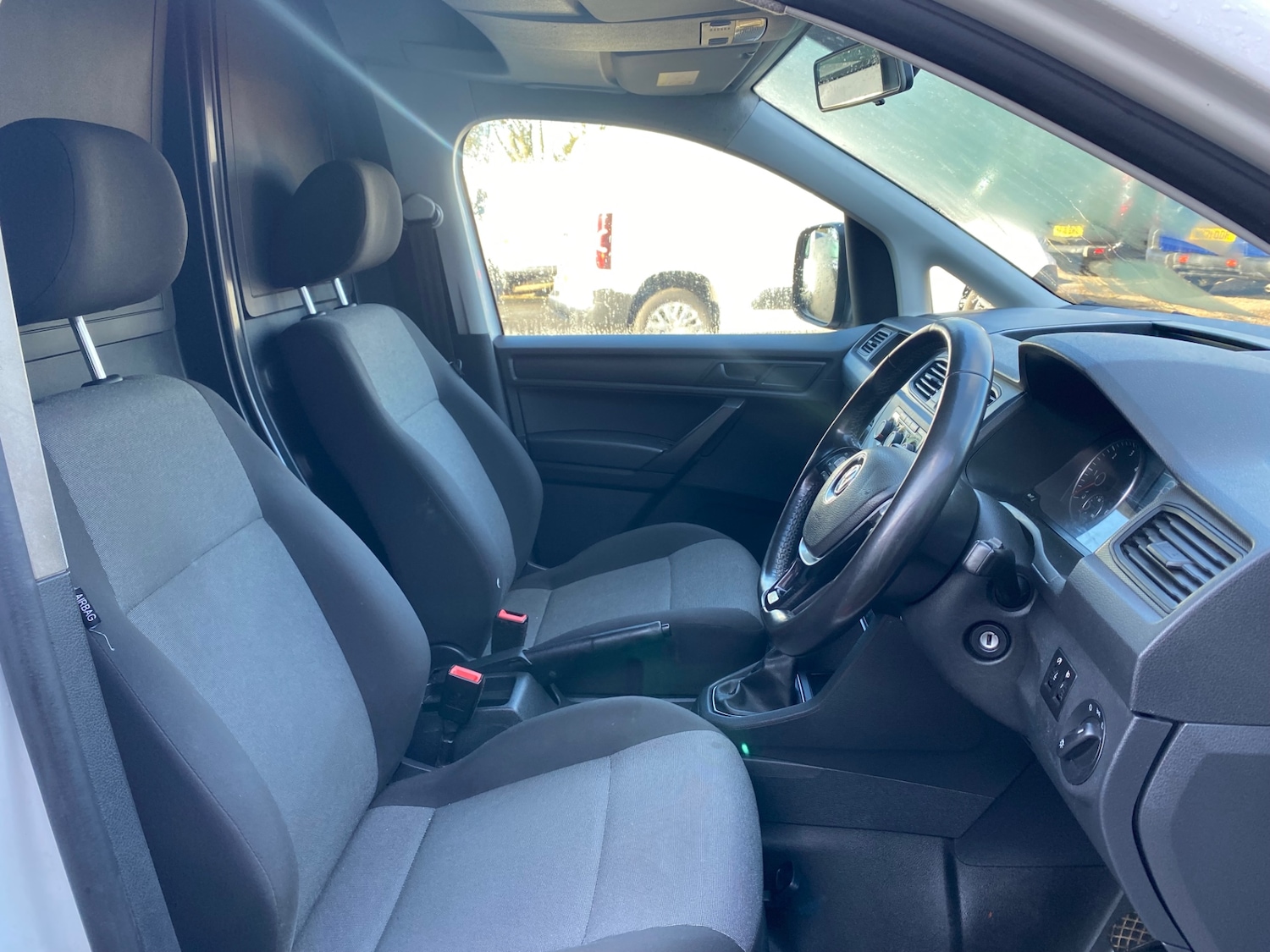 Used Volkswagen Caddy 2018 for sale - 77555353: Photo 9