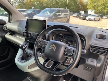 Used Citroen Berlingo 2020 for sale - 79455212: Photo