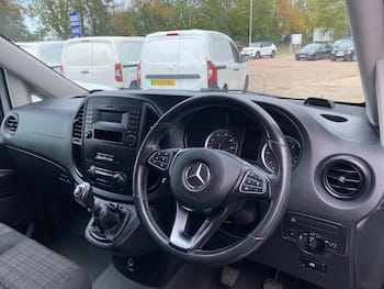Used Mercedes-Benz Vito 2019 for sale - 79732200: Photo