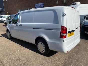 Used Mercedes-Benz Vito 2021 for sale - 76102606: Photo
