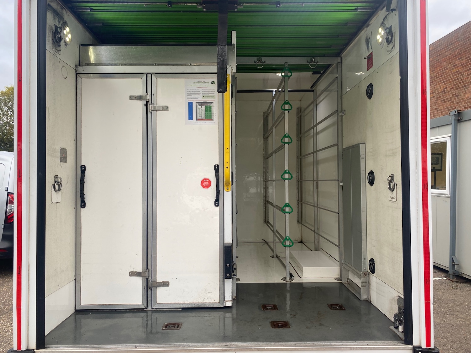 Used Mercedes-Benz Sprinter 2017 for sale - 77000035: Photo 8