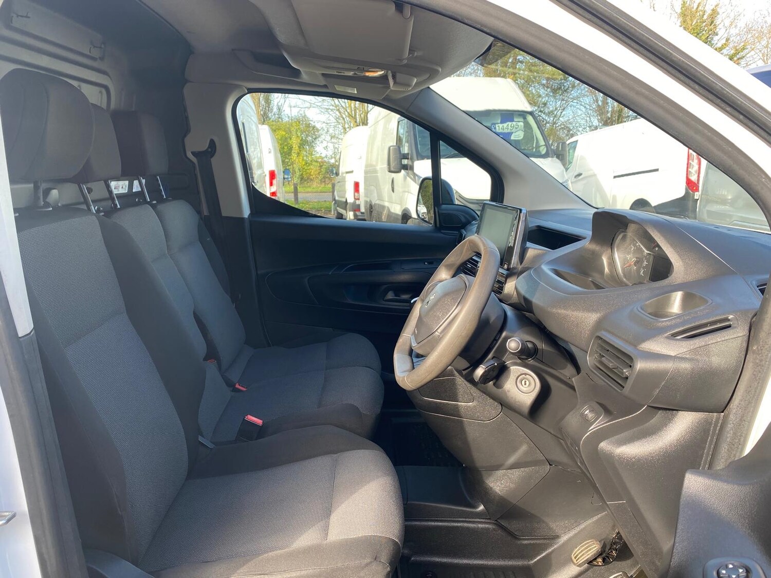 Used Peugeot Partner 2022 for sale - 76450020: Photo 11