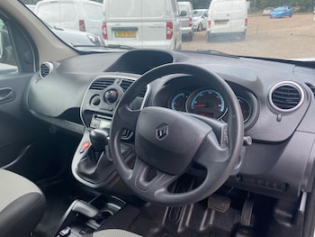 Used Renault Kangoo 2020 for sale - 75271842: Photo