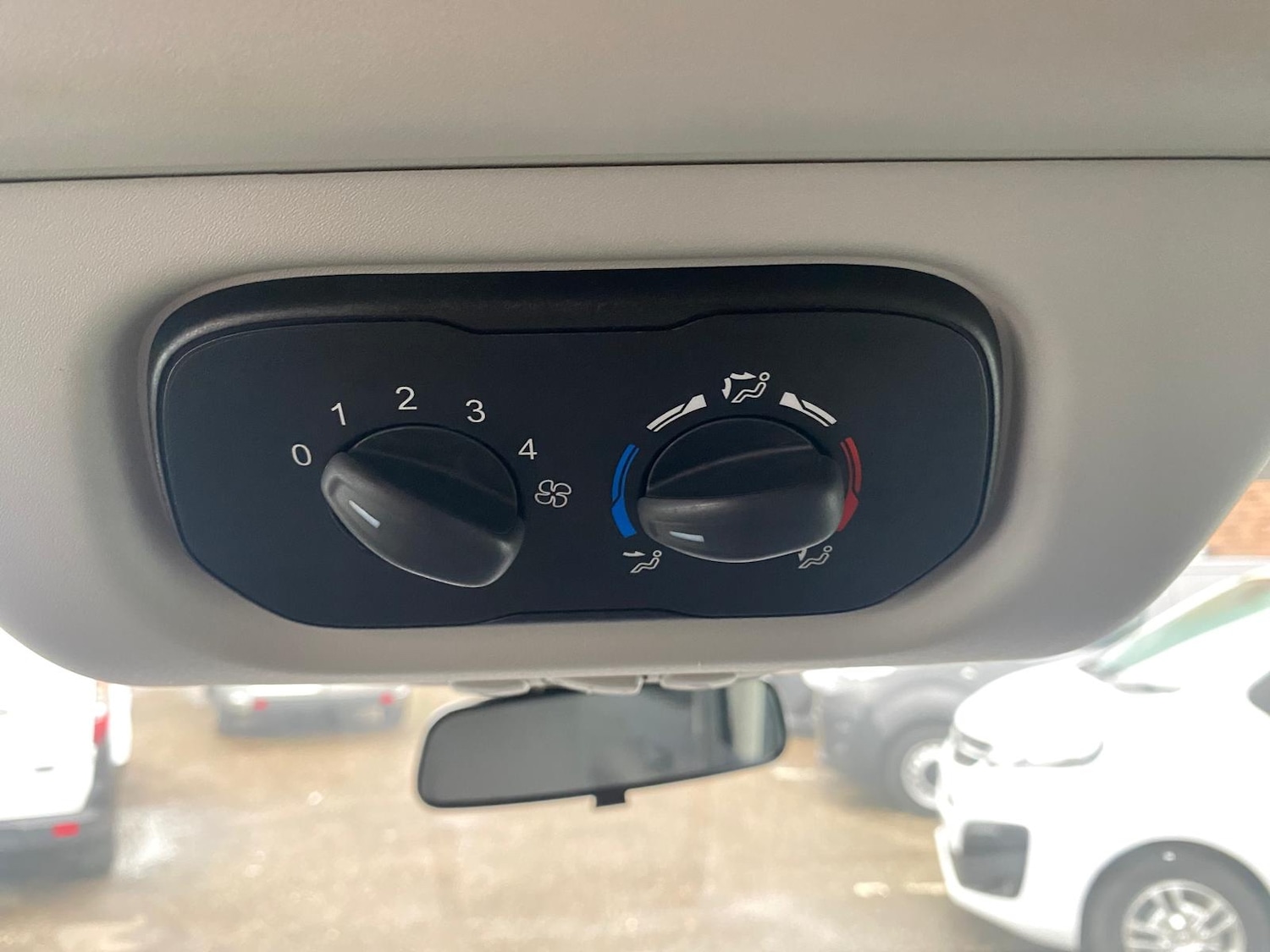 Used Ford Transit 2017 for sale - 76970105: Photo 12