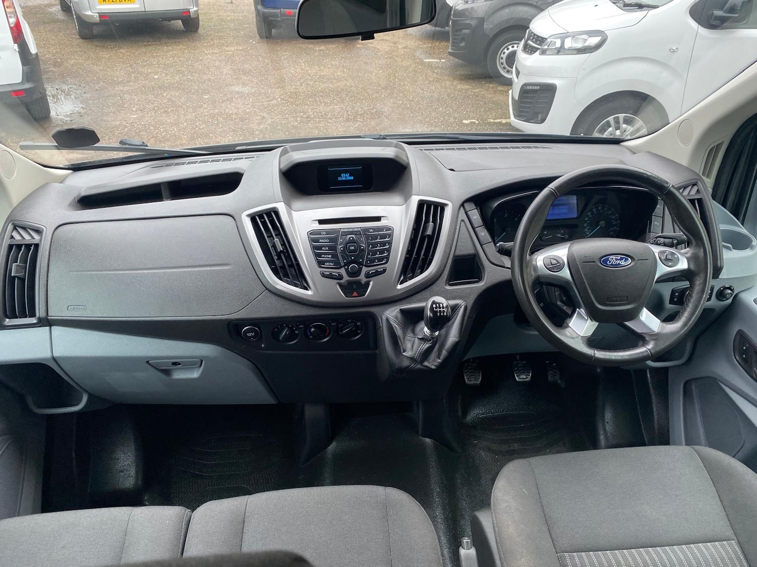 Used Ford Transit 2017 for sale - 76970105: Photo 9