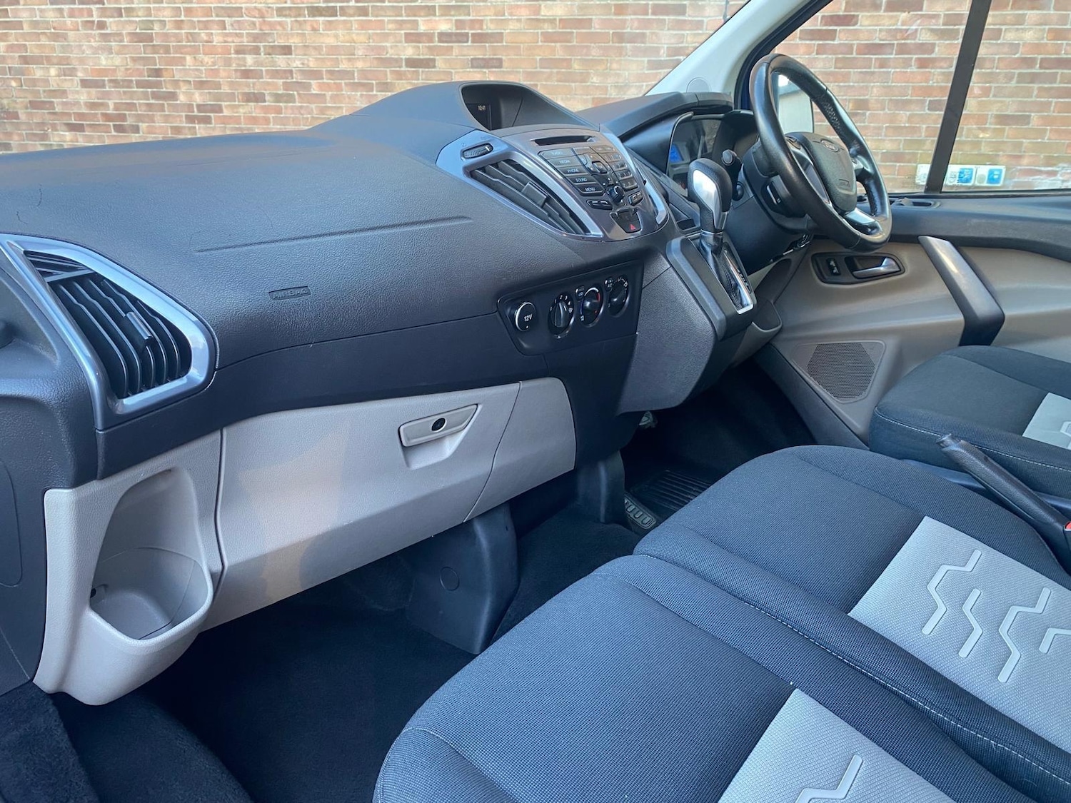 Used Ford Tourneo Custom 2017 for sale - 77273964: Photo 16