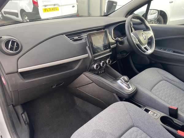 Used Renault Zoe 2022 for sale - 76252804: Photo 10