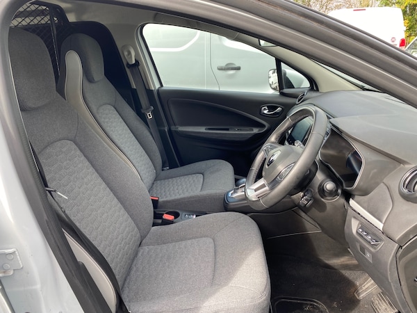 Used Renault Zoe 2022 for sale - 76252804: Photo 16
