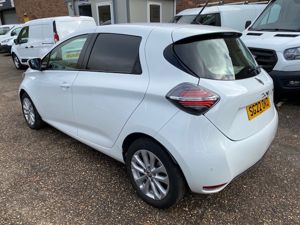 Used Renault Zoe 2022 for sale - 76252804: Photo 2