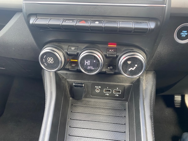 Used Renault Zoe 2022 for sale - 76252804: Photo 8