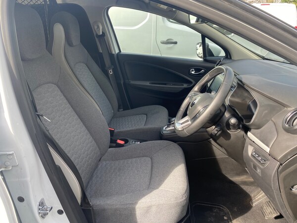 Used Renault Zoe 2022 for sale - 76252804: Photo 9