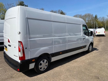Used Renault Master 2023 for sale - 78210008: Photo