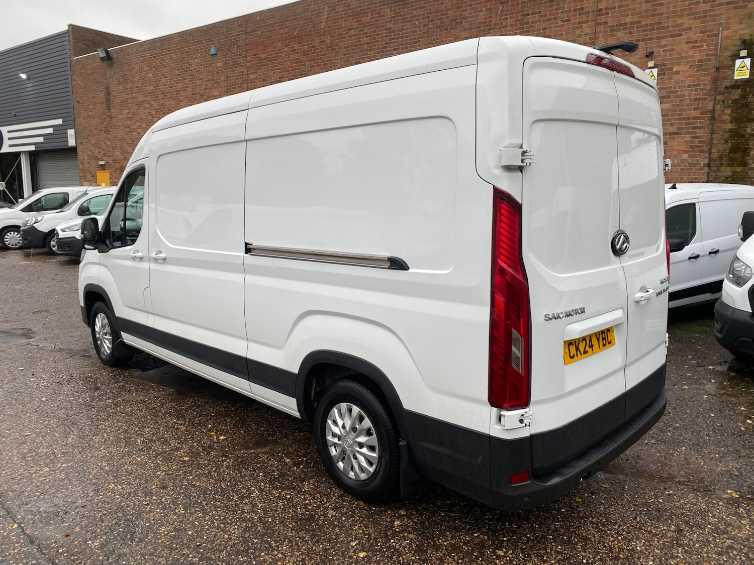Used Maxus Deliver 9 2024 for sale - 76157105: Photo 2