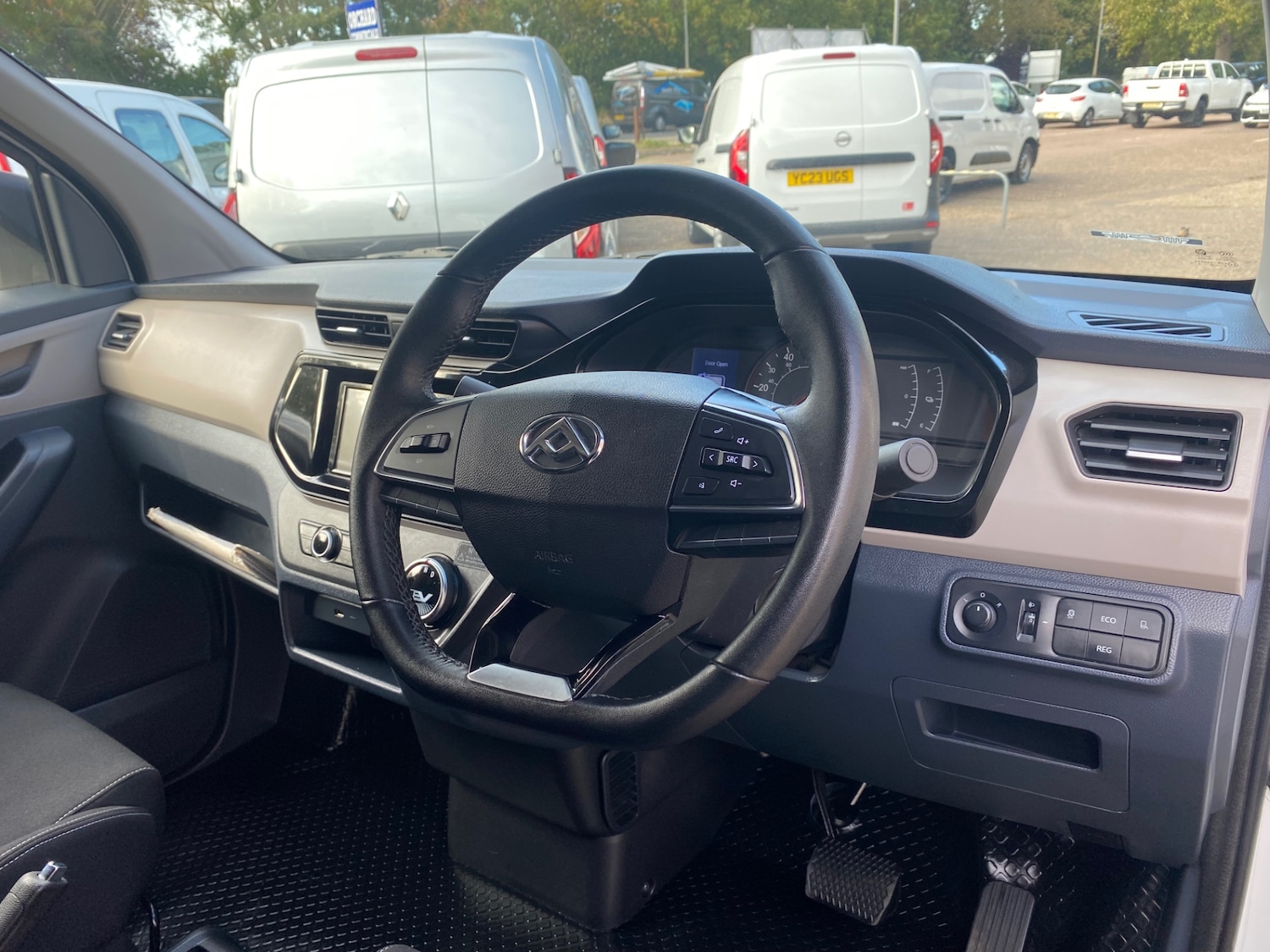 Used Maxus eDeliver 3 2023 for sale - 76450613: Photo 3