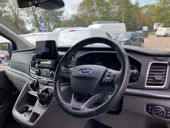 Used Ford Tourneo Custom 2020 for sale - 79732171: Photo