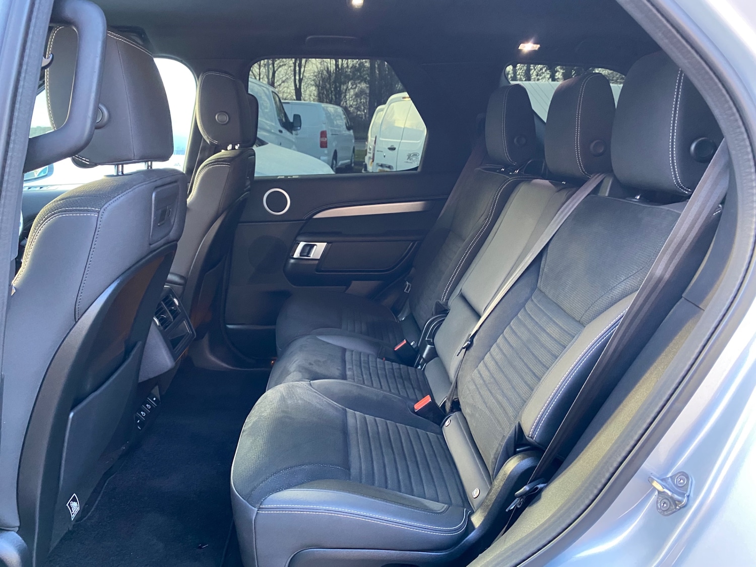 Used Land Rover Discovery 2021 for sale - 77592421: Photo 16