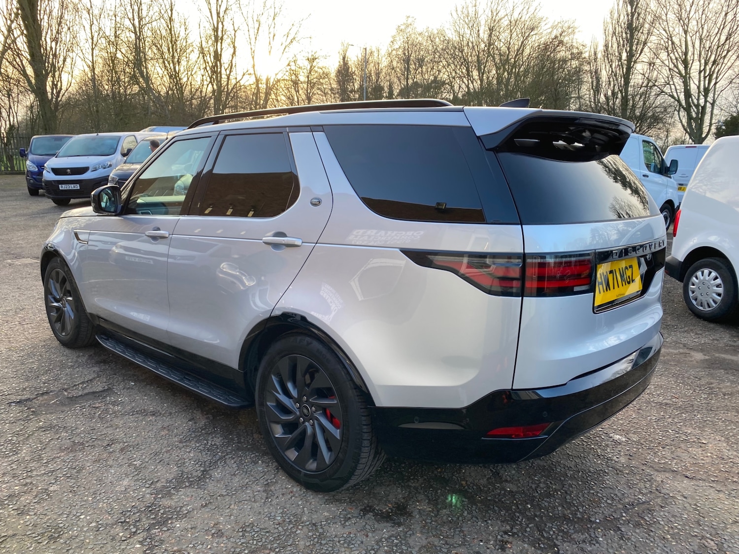 Used Land Rover Discovery 2021 for sale - 77592421: Photo 2