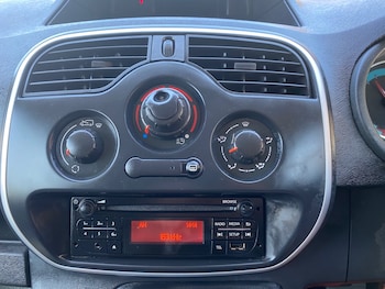 Used Renault Kangoo 2021 for sale - 75603083: Photo