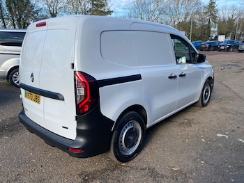 Used Renault Kangoo 2023 for sale - 76466112: Photo