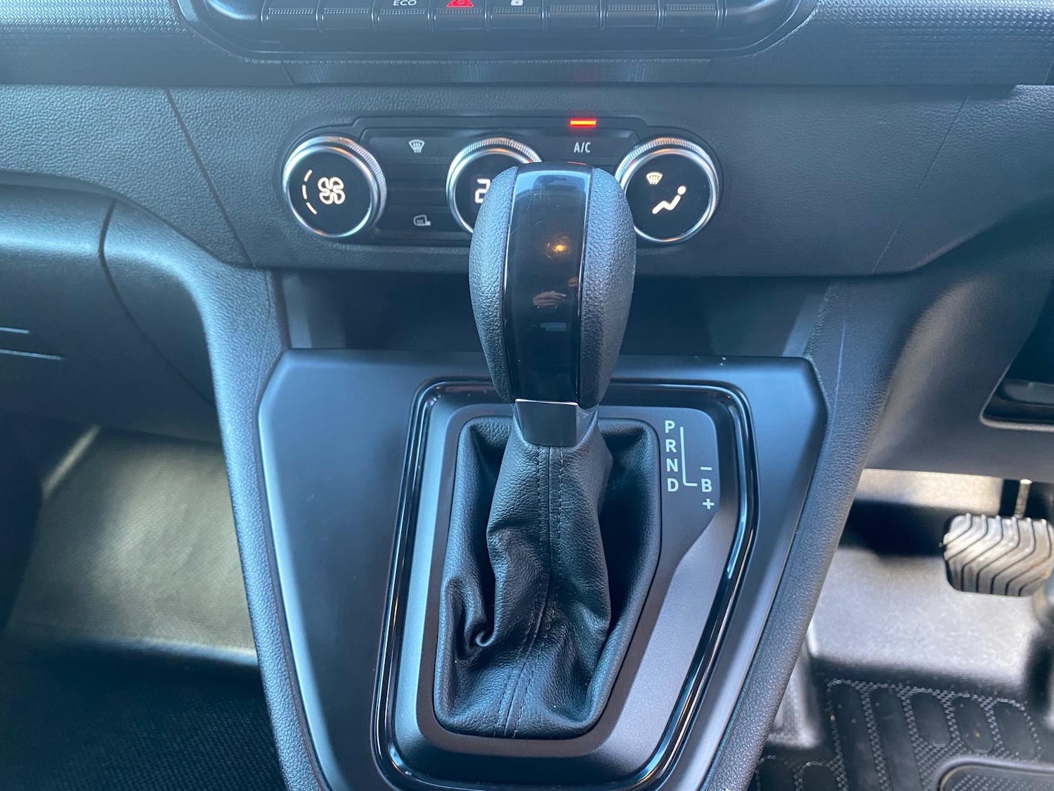 Used Renault Kangoo 2023 for sale - 76466112: Photo 7