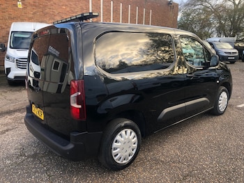 Used Vauxhall Combo 2022 for sale - 76696643: Photo