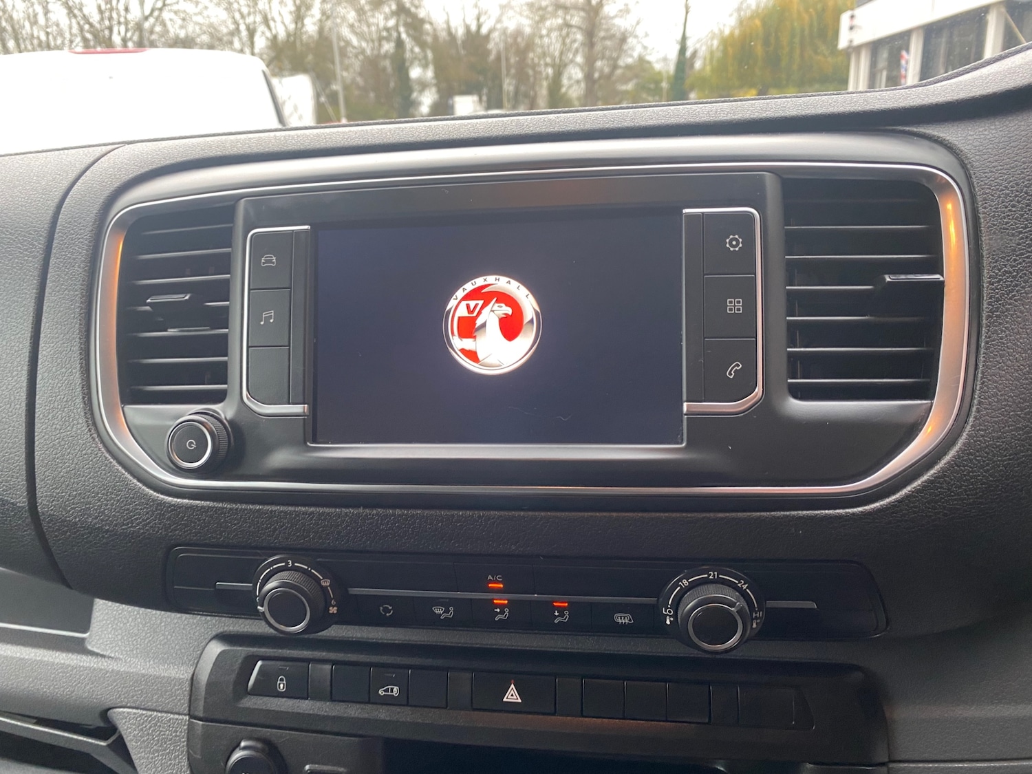 Used Vauxhall Vivaro 2022 for sale - 77326537: Photo 5