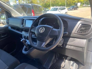 Used Vauxhall Vivaro 2023 for sale - 78627642: Photo