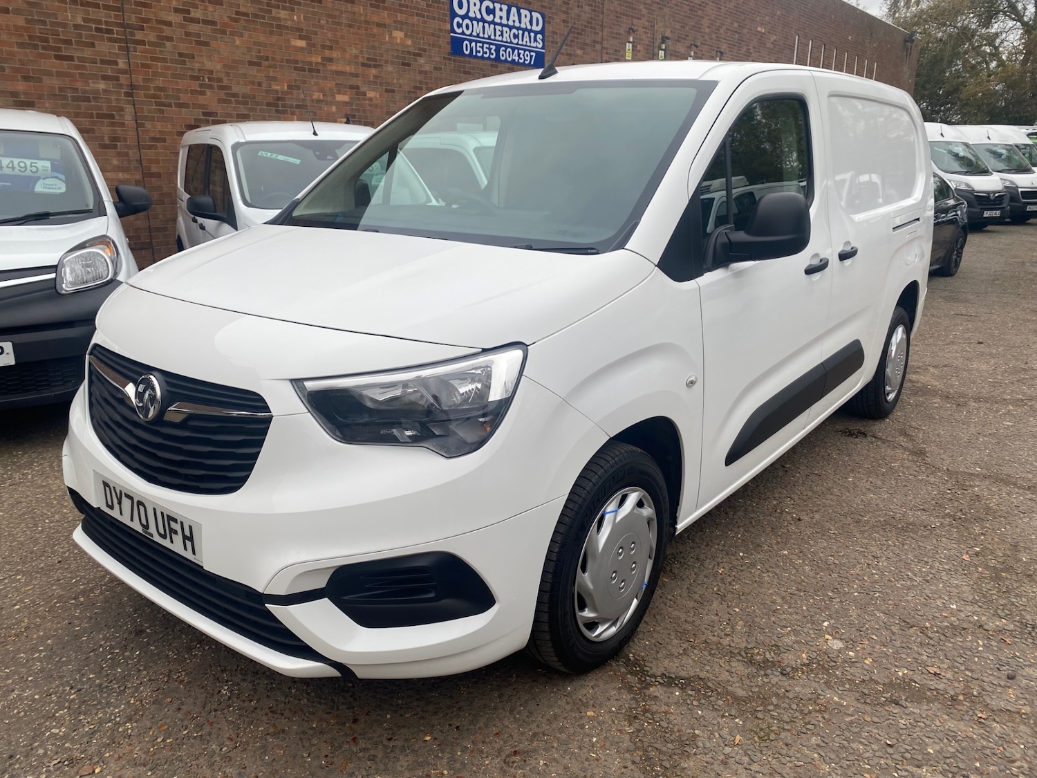 Used Vauxhall Combo 2020 for sale - 76299468: Photo 1