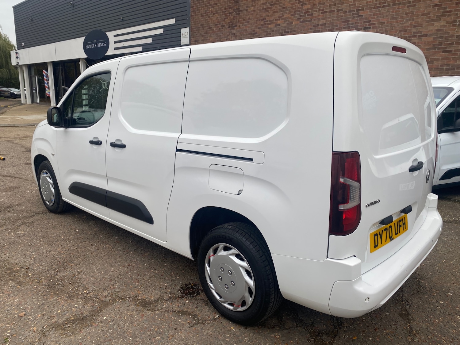 Used Vauxhall Combo 2020 for sale - 76299468: Photo 2