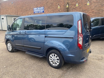 Used Ford Tourneo Custom 2019 for sale - 78951632: Photo