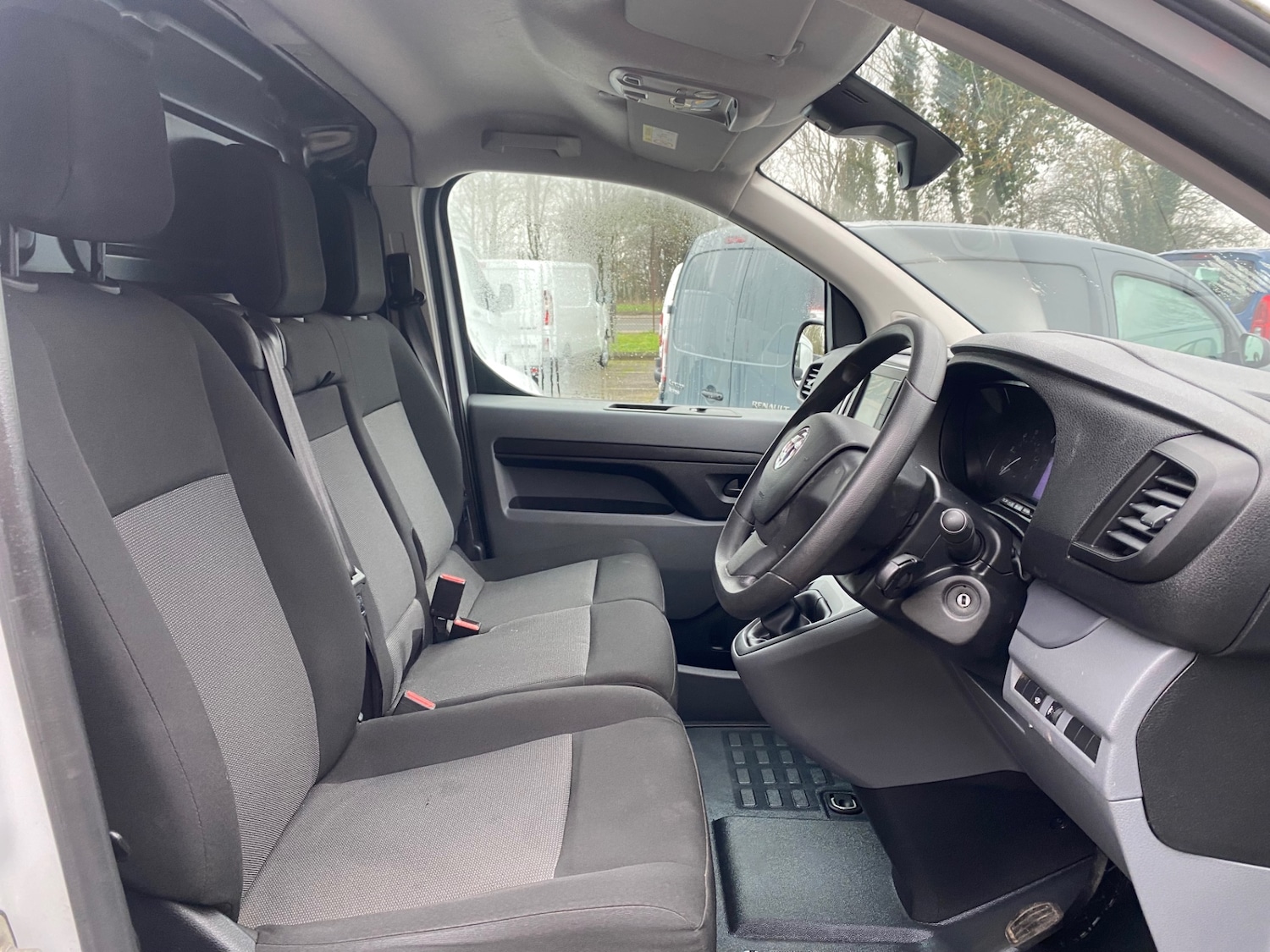 Used Vauxhall Vivaro 2022 for sale - 77364772: Photo 15