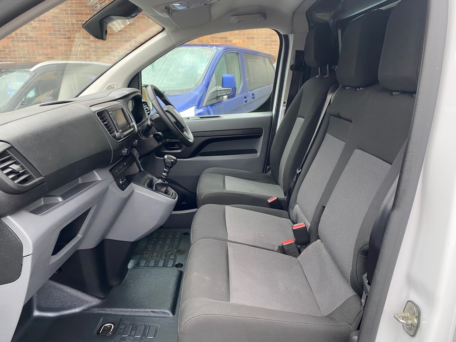 Used Vauxhall Vivaro 2022 for sale - 77364772: Photo 8