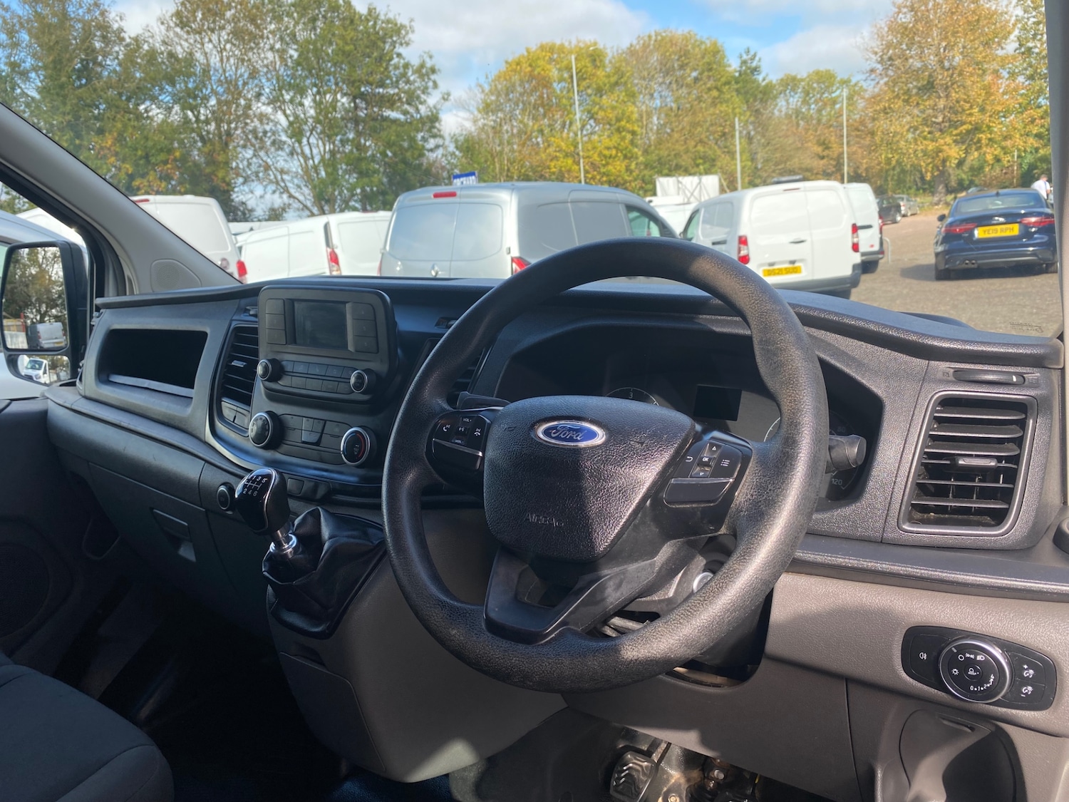 Used Ford Transit Custom 2019 for sale - 76826340: Photo 2