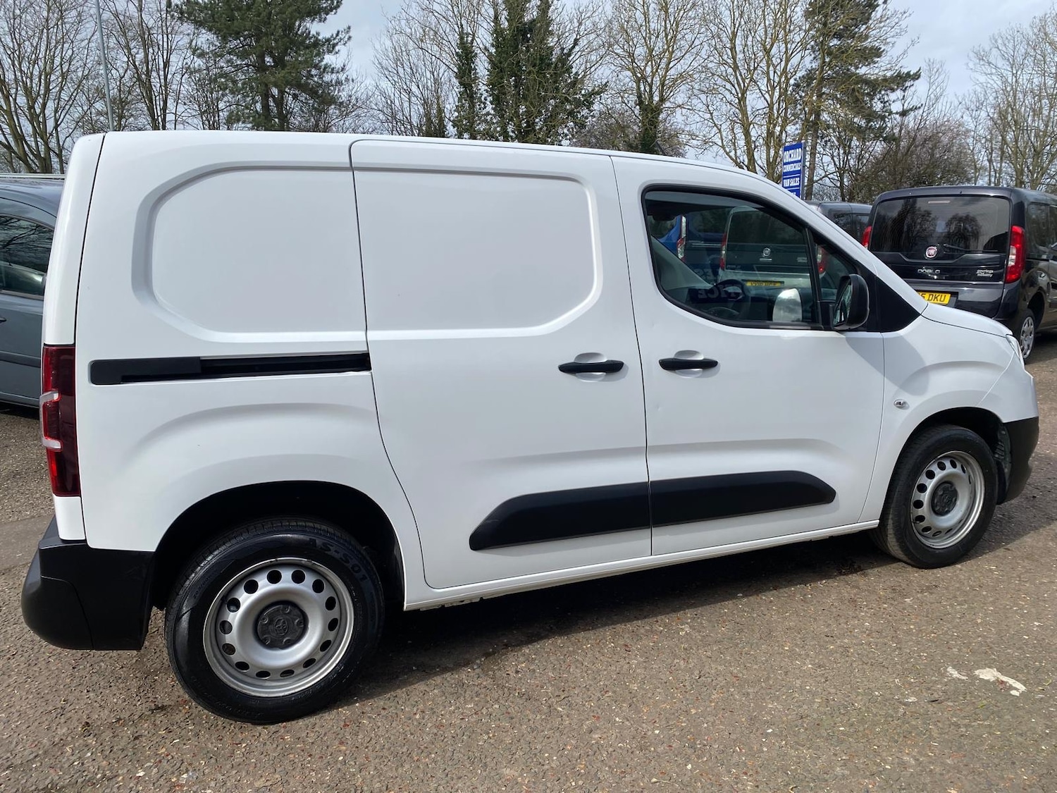 Used Toyota ProAce 2022 for sale - 77856015: Photo 2