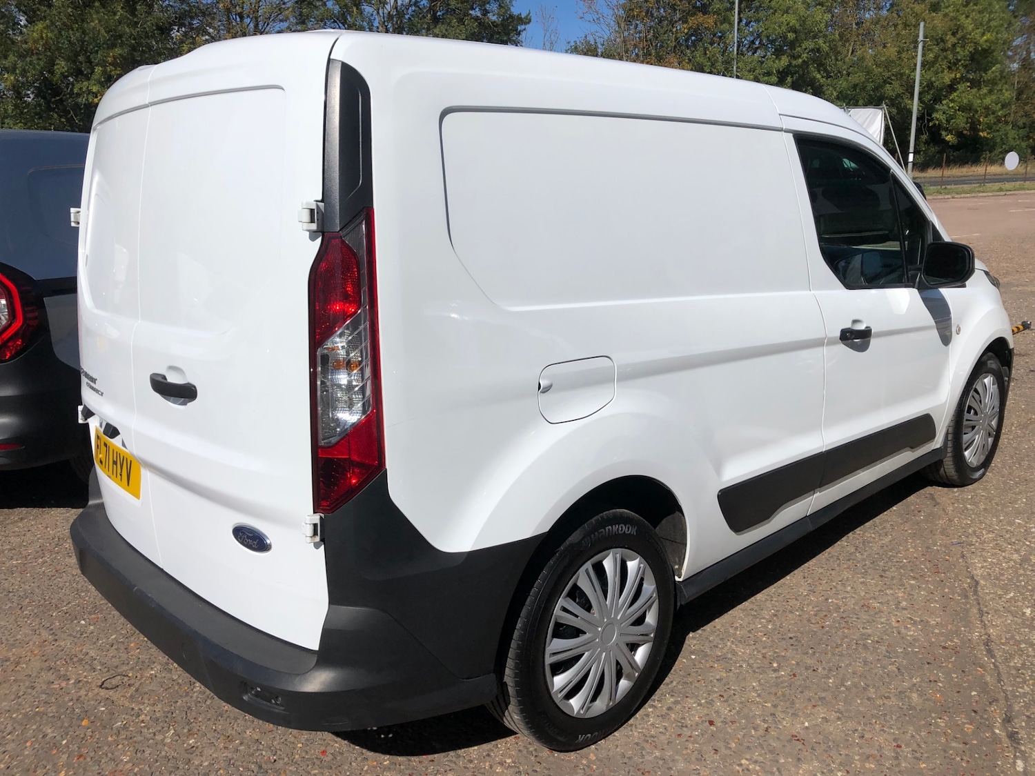 Used Ford Transit Connect 2022 for sale - 76780435: Photo 2