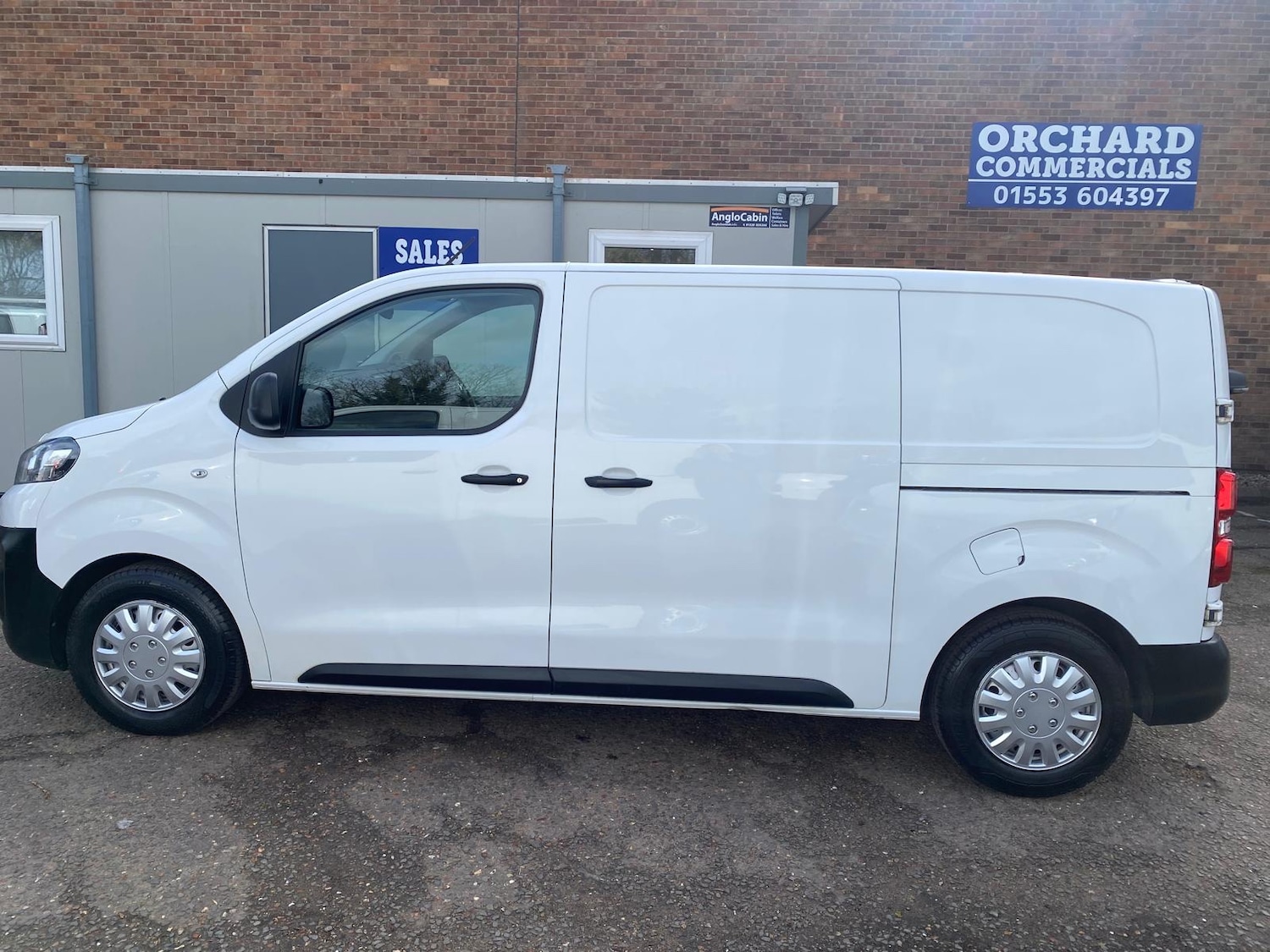 Used Citroen Dispatch 2022 for sale - 78026045: Photo 2