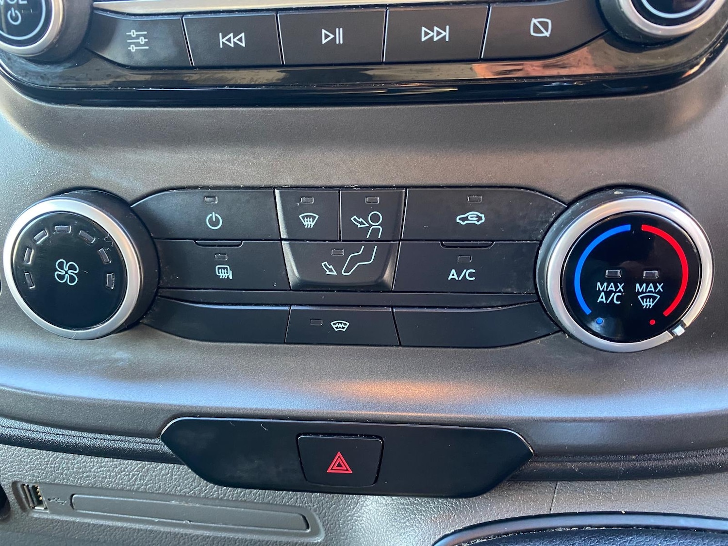 Used Ford Transit Custom 2020 for sale - 77058364: Photo 6