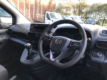 Used Vauxhall Combo 2022 for sale - 76414009: Photo