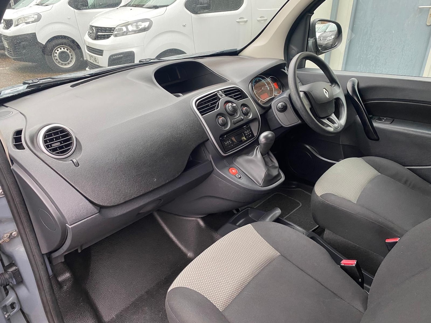 Used Renault Kangoo 2020 for sale - 77187268: Photo 5