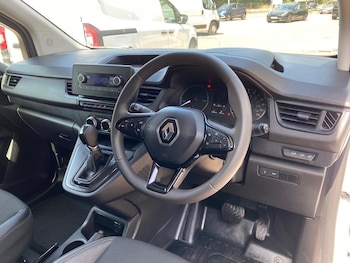 Used Renault Kangoo 2024 for sale - 79407719: Photo