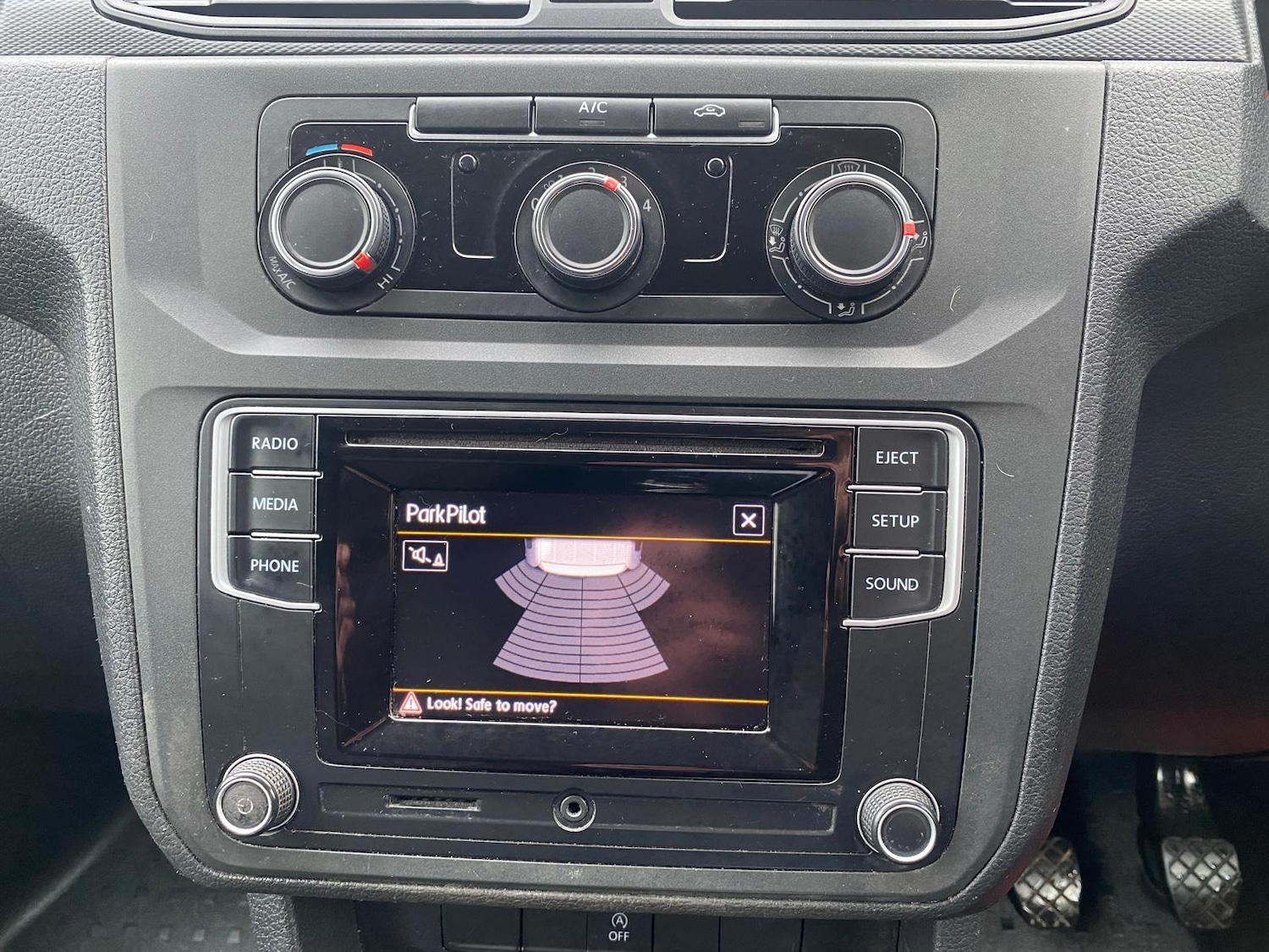 Used Volkswagen Caddy 2018 for sale - 76882045: Photo 10