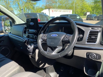 Used Ford Tourneo Custom 2019 for sale - 78533209: Photo