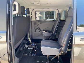 Used Ford Tourneo Custom 2019 for sale - 78961539: Photo