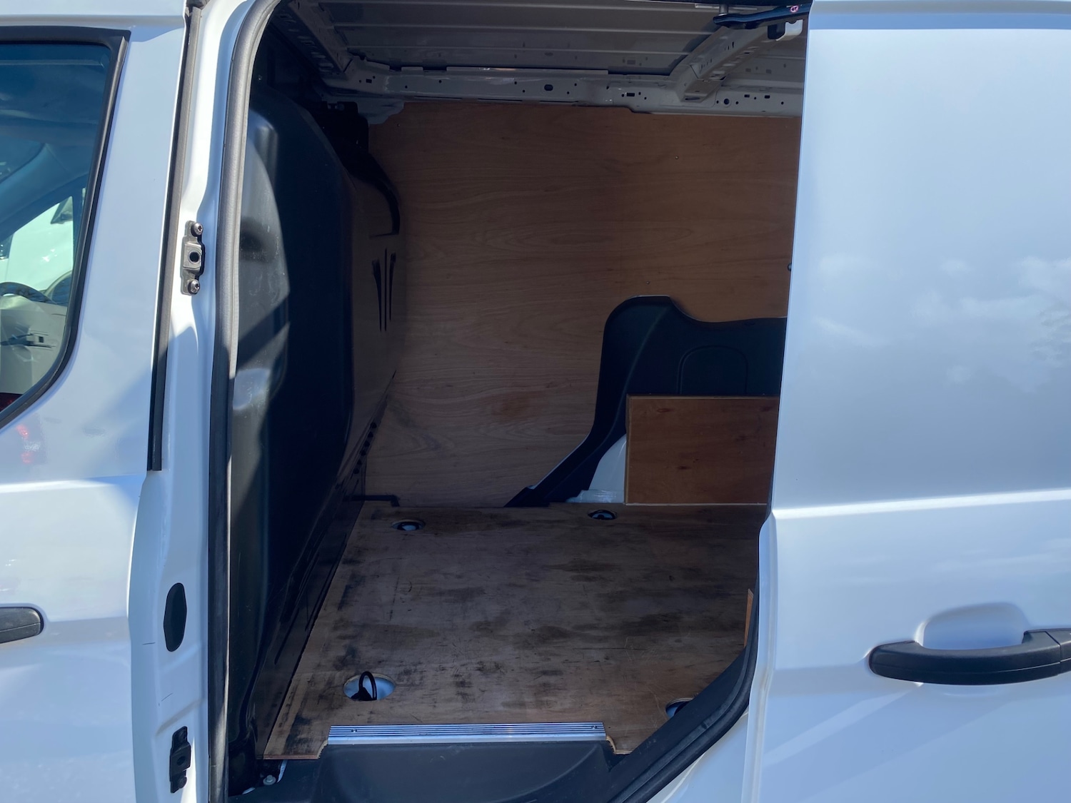 Used Ford Transit Connect 2022 for sale - 77002302: Photo 8