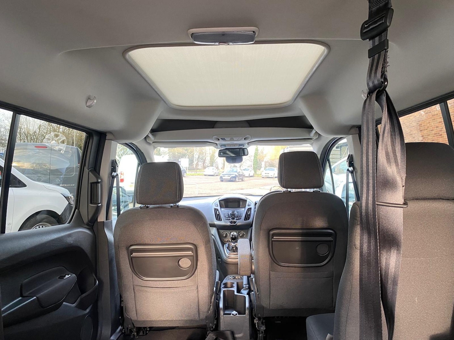 Used Ford Grand Tourneo Connect 2018 for sale - 77247641: Photo 11