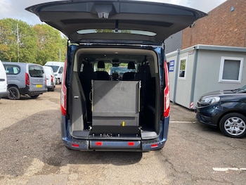 Used Ford Tourneo Custom 2020 for sale - 79595745: Photo